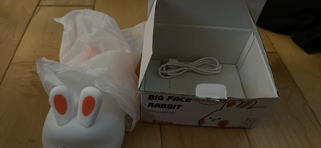 Big Face Rabbit Silicone Night Light YH-302 - photo 4