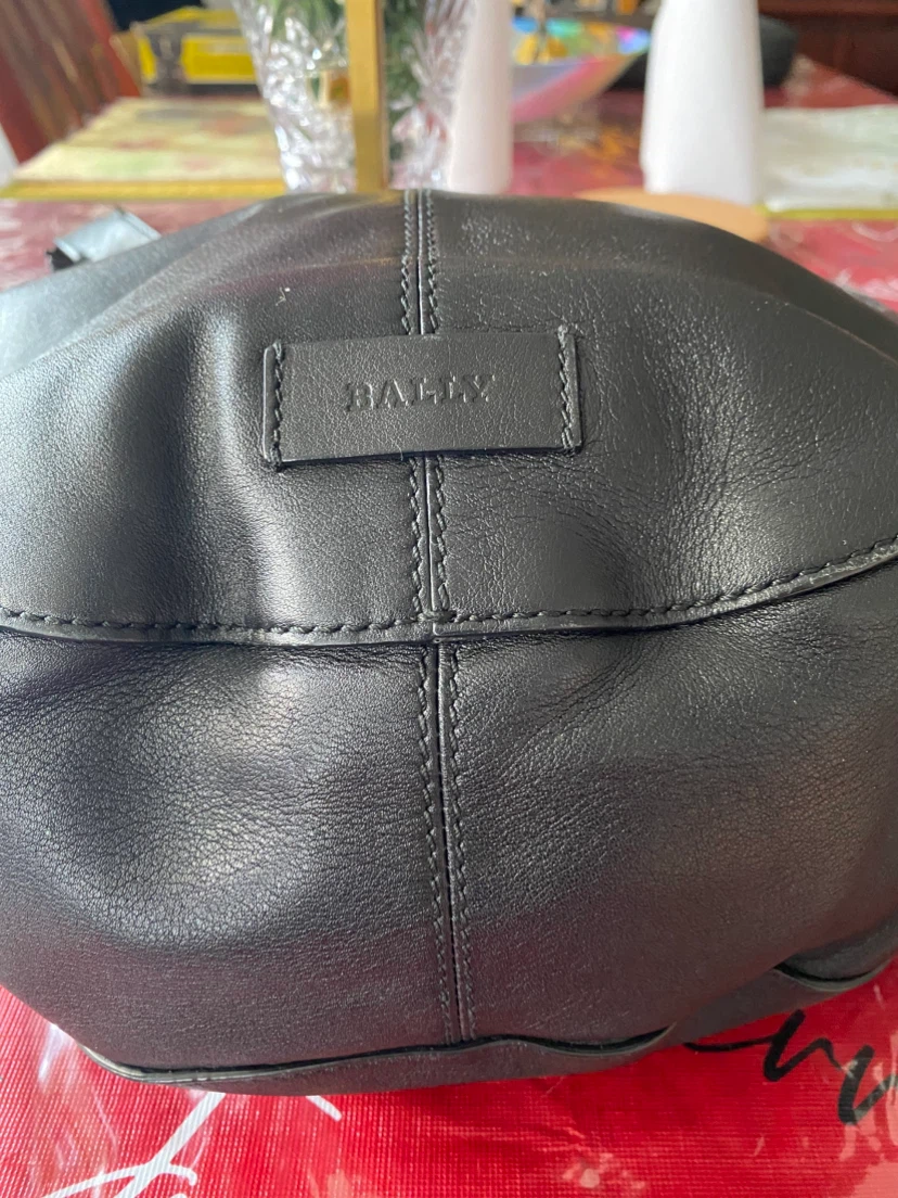Bally Black Leather Hobo Bag - photo 4