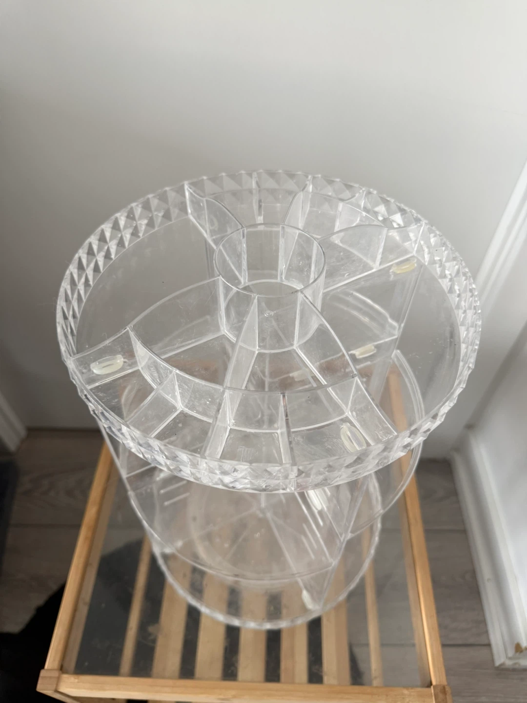 Acrylic Rotating Makeup Organizer - photo 2