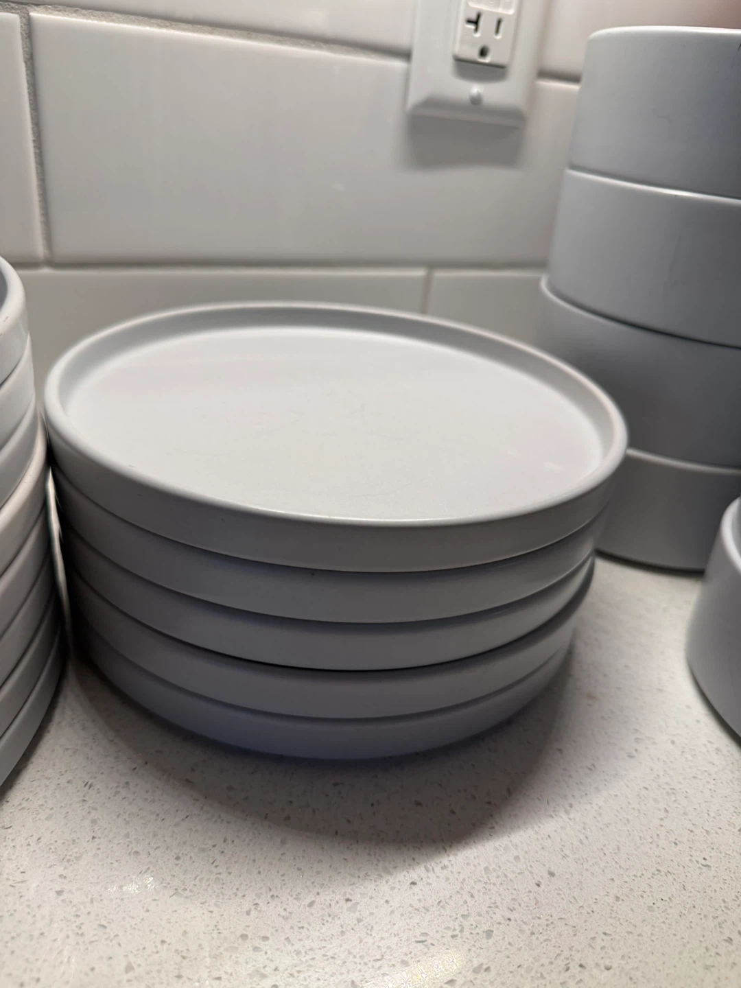 Stackable Grey Dinnerware Set - photo 3