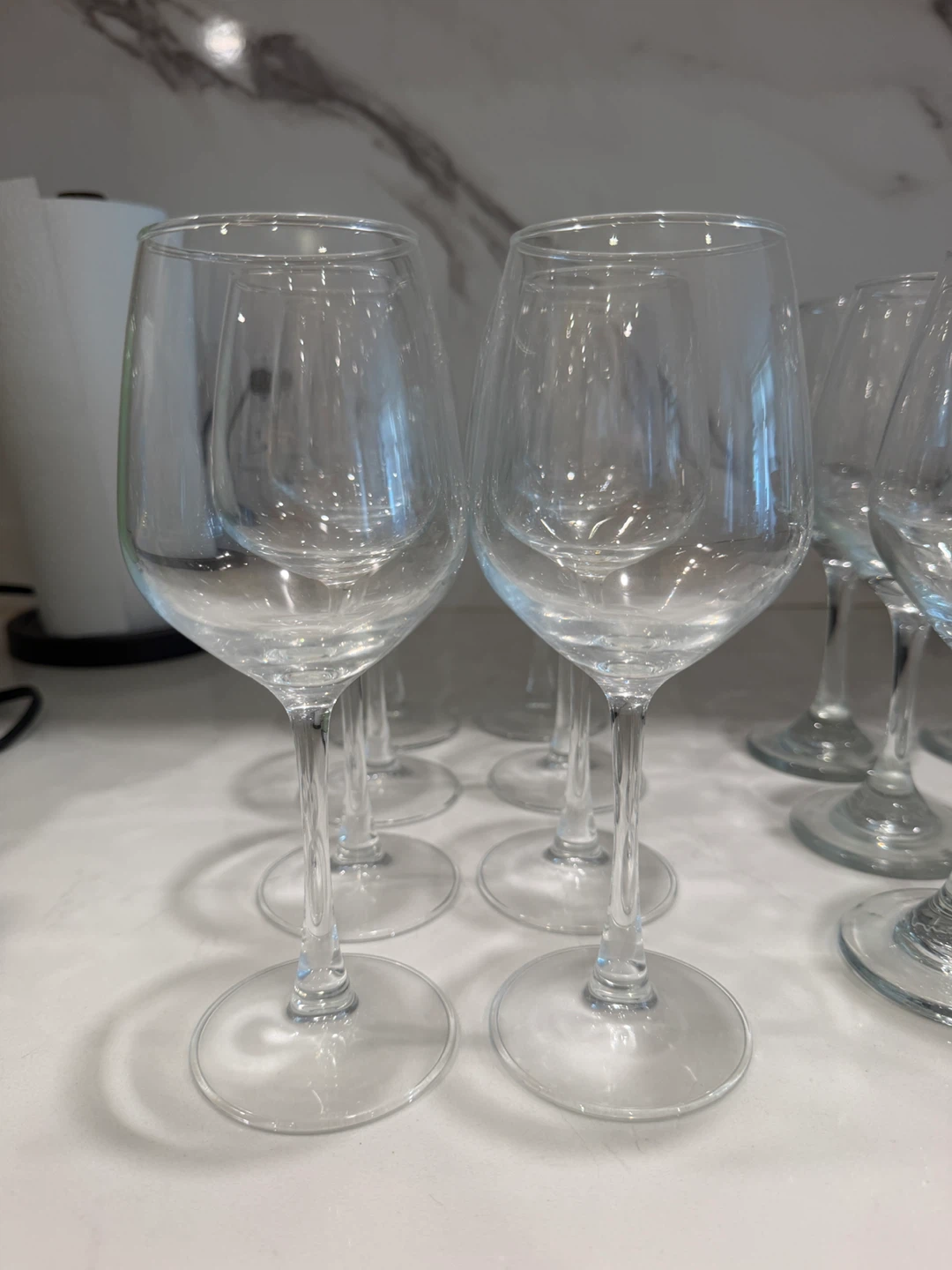 2 Sets of Wine Glasses – 14 Glasses Total - photo 4