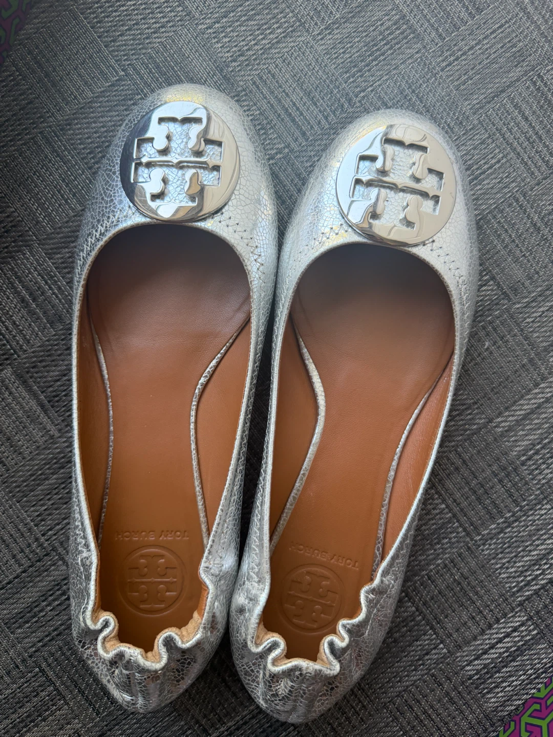 Tory Burch minnie ballet flats size 8 - photo 2