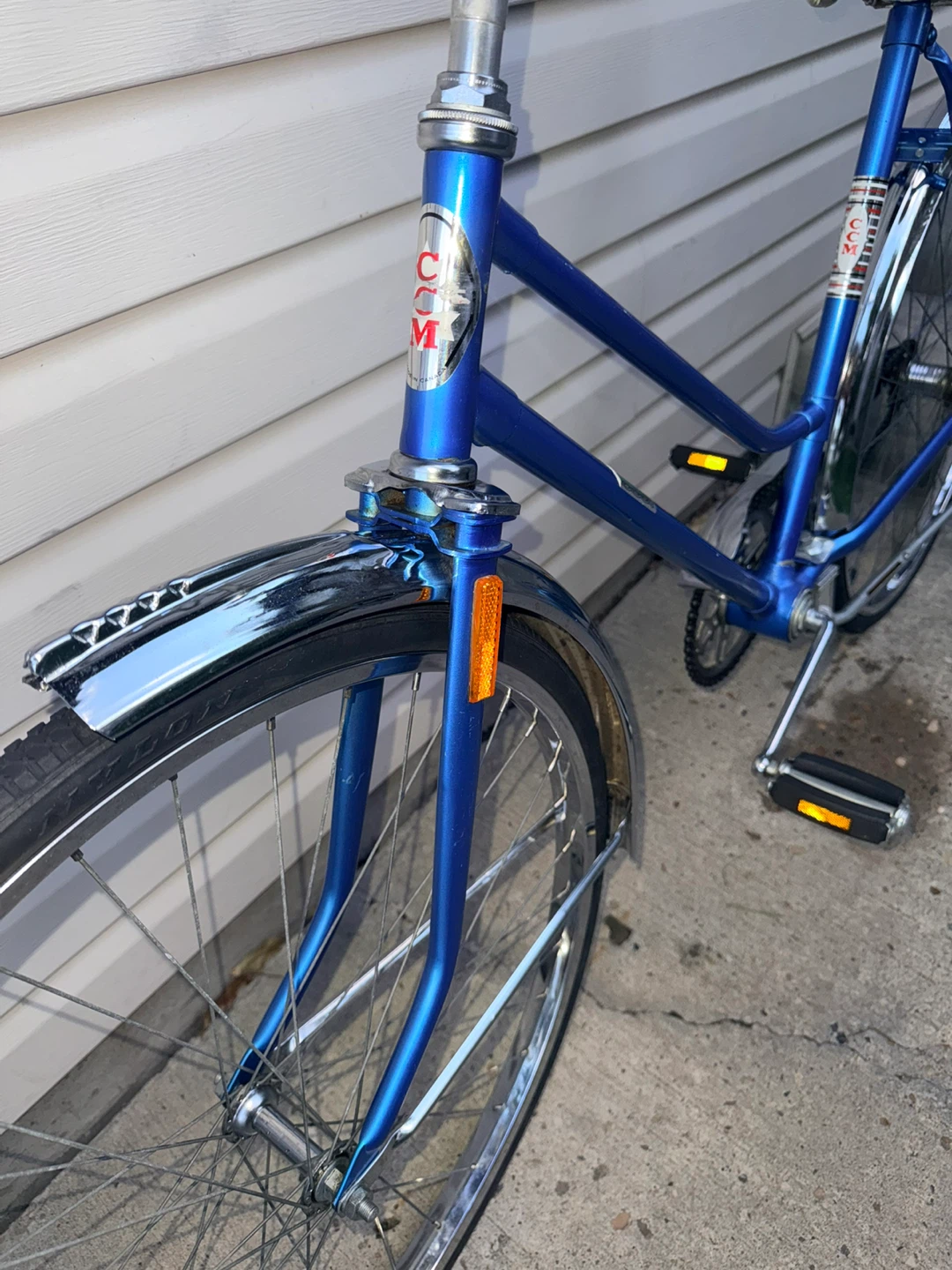 1970 CCM GALAXIE CRUISER BIKE – MADE IN CANADA - photo 3