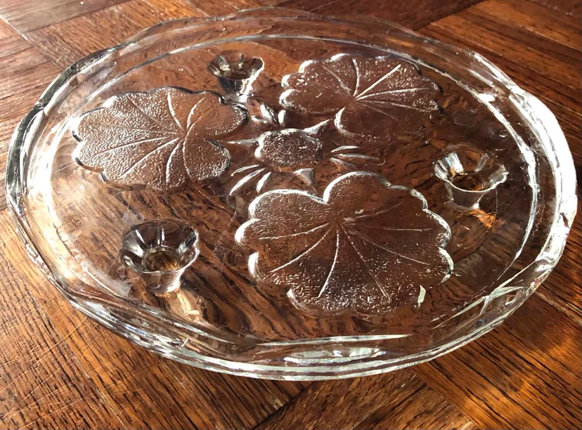 Clear Glass Embossed Leaf Cake Stand - photo 2
