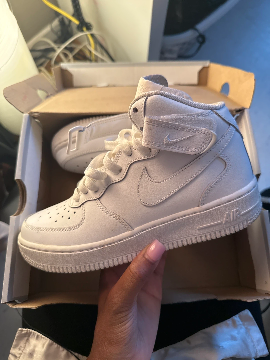 Nike Air Force 1 Mid - photo 2