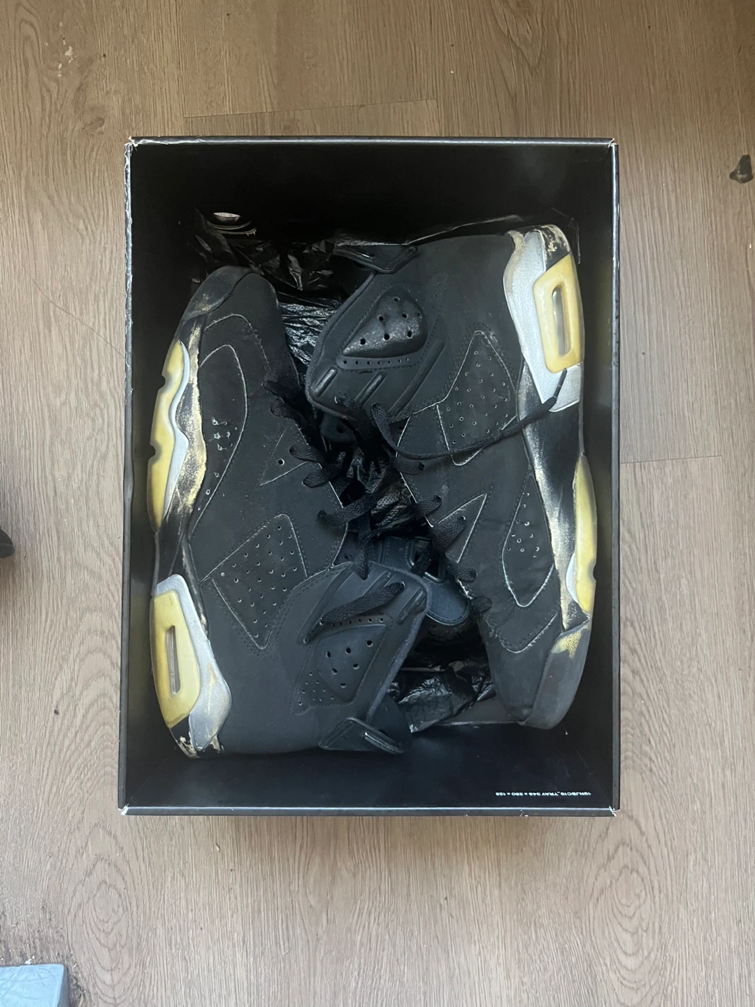 Air Jordan 6 Retro chrome