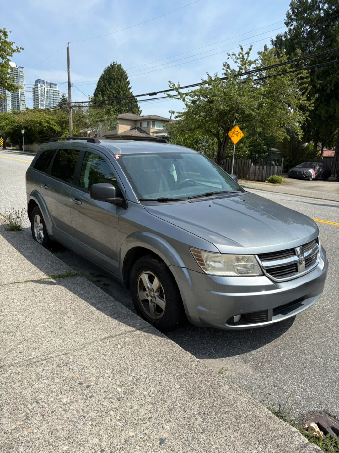 Dodge Journey SUV 2010 - photo 2