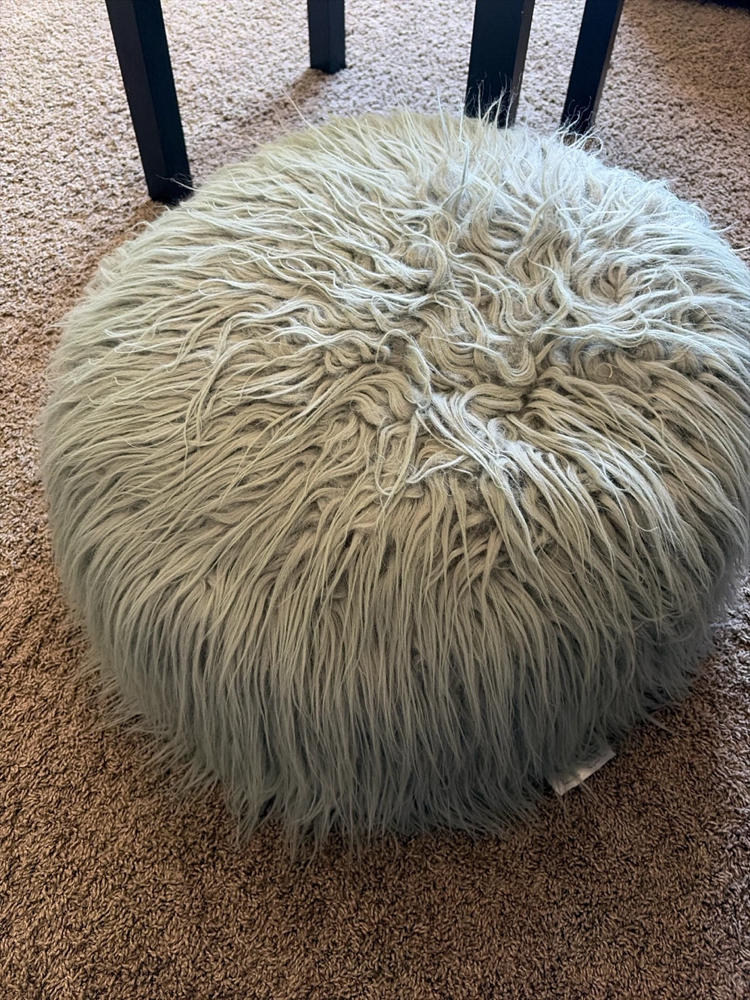 Faux Fur Round Pouf Ottoman