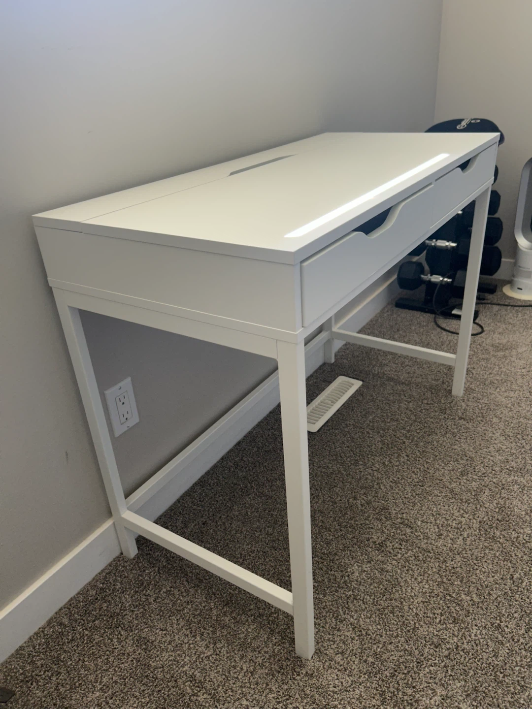IKEA desk - photo 3