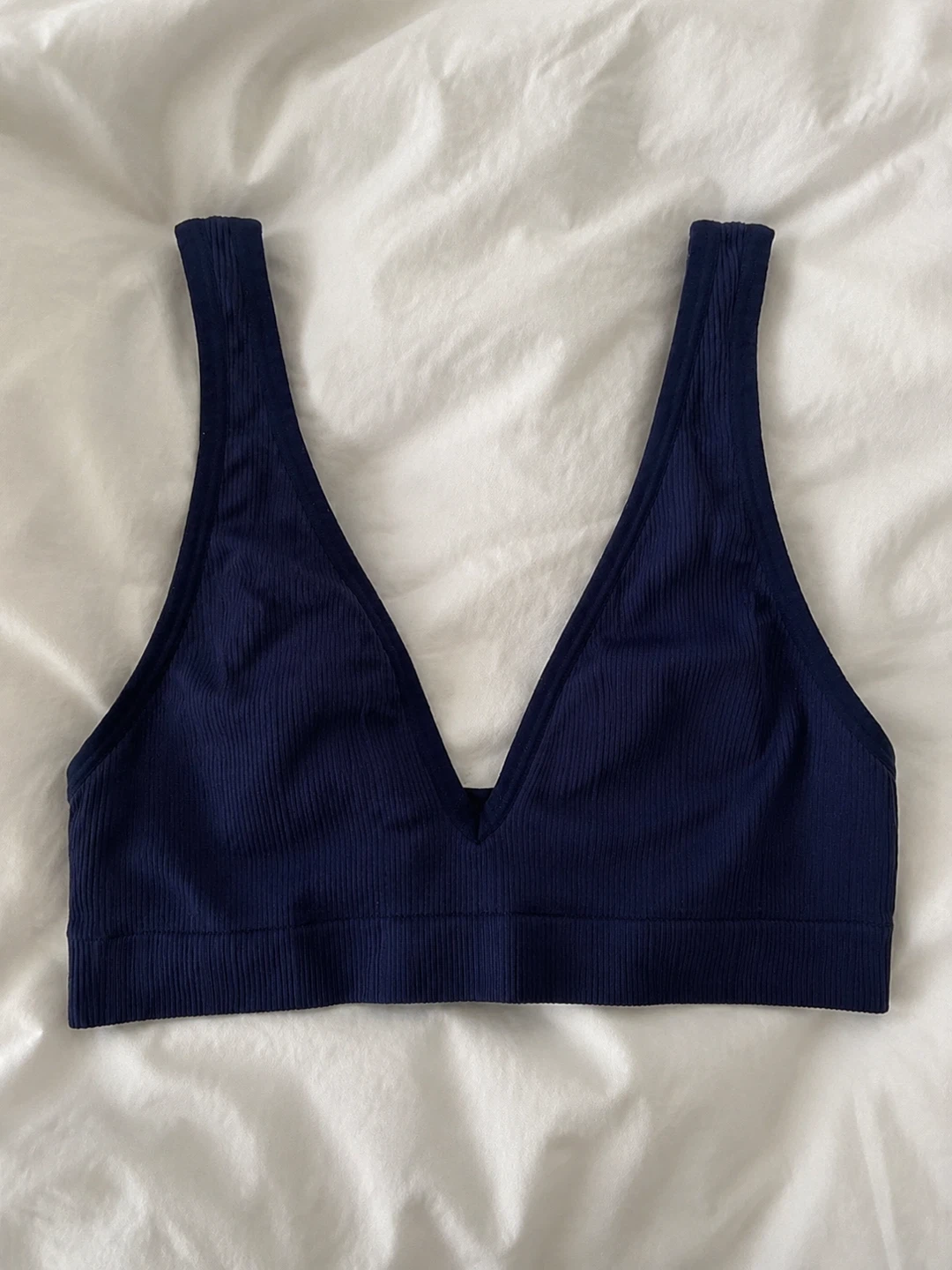 Pink V-Neck Bralette - photo 3