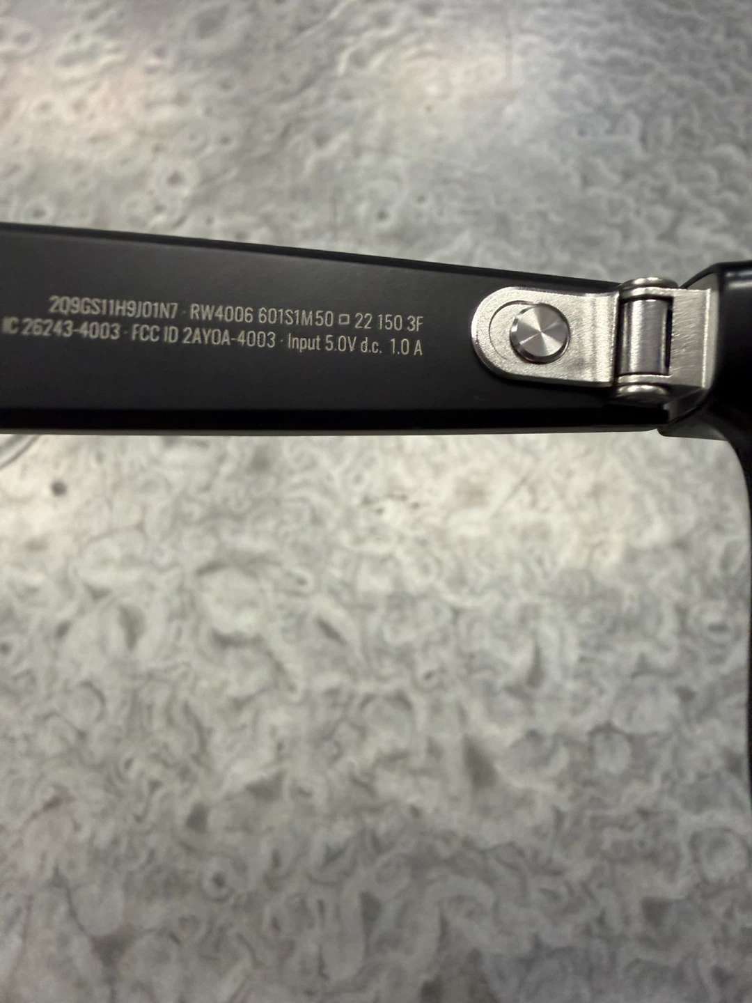 Ray-Ban Wayfarer Sunglasses with Case - photo 4