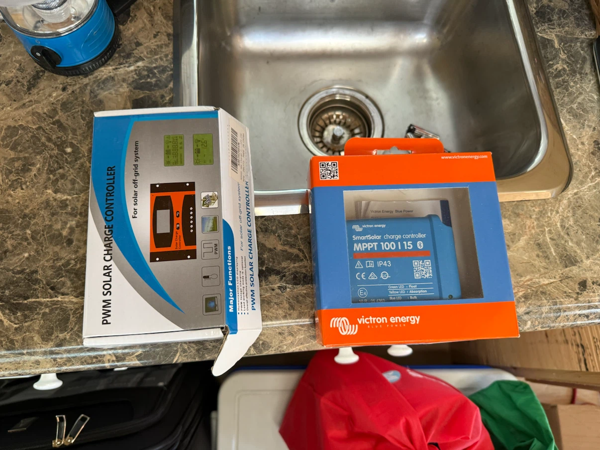 Victron Energy SmartSolar MPPT 100 15 Charge Controller