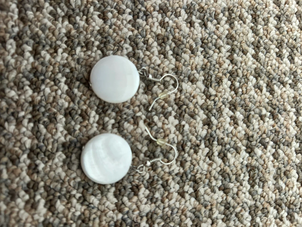 White Round Button Earrings - photo 2