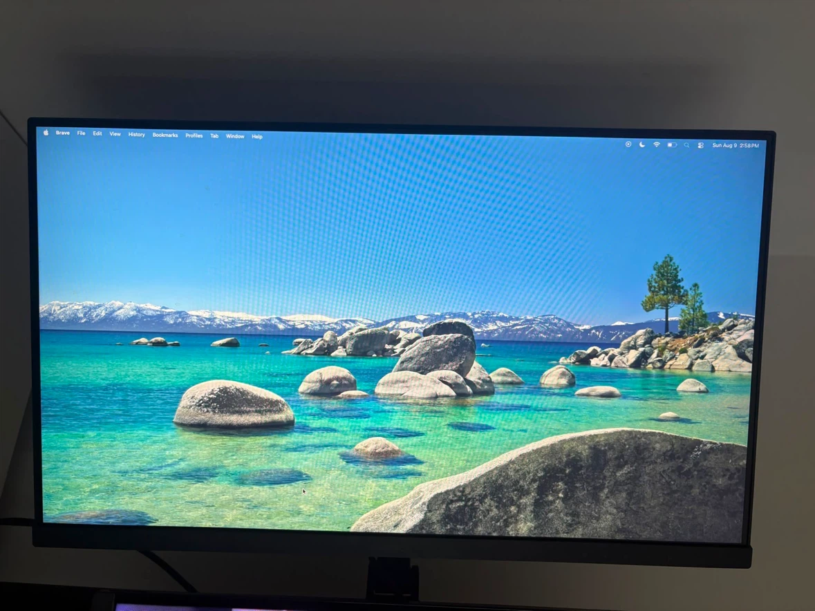 Monitor used like new 24’