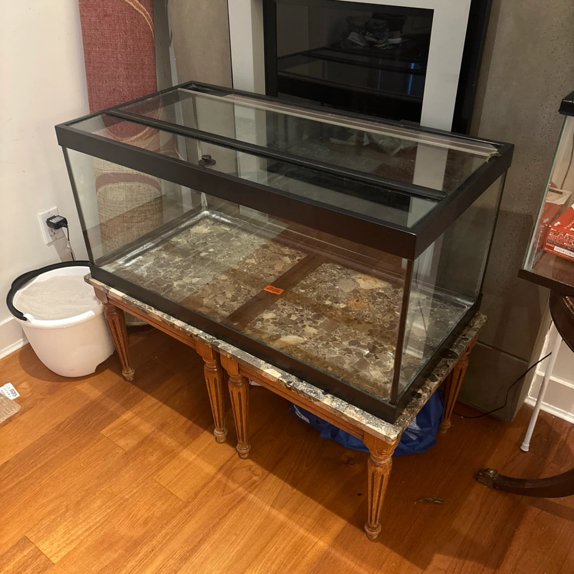 ⁠40 Gallon Fish Tank / Aquarium (36" x 18" x 17")⁠ - photo 2