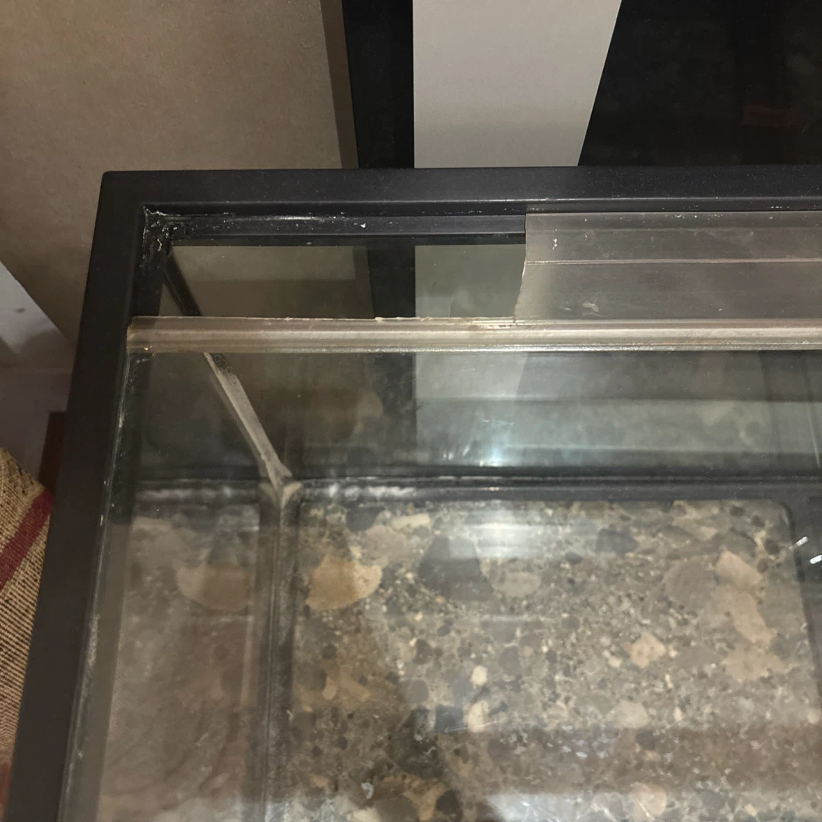 ⁠40 Gallon Fish Tank / Aquarium (36" x 18" x 17")⁠ - photo 4