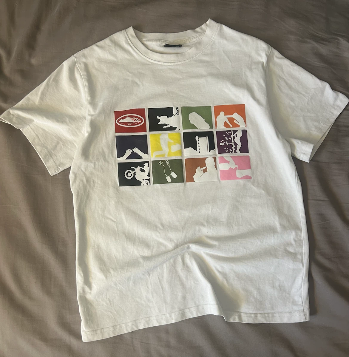 White T-Shirt with Graphic Print - Small