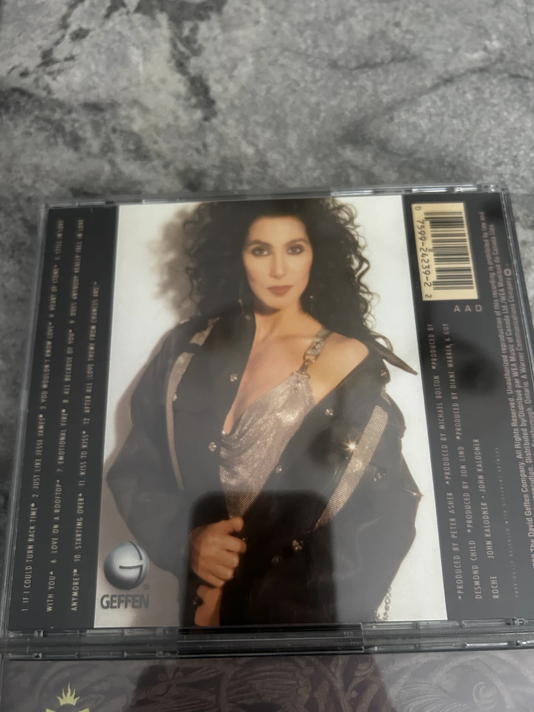 Cher - Heart of Stone & Love Hurts CDs - photo 4