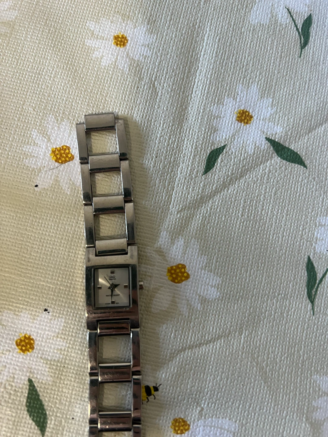 Q&Q Watch