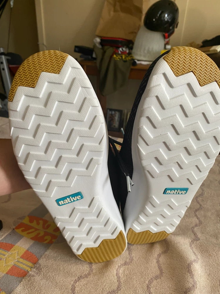 NEW NATIVE SIZE 12 SNEAKERS - photo 2