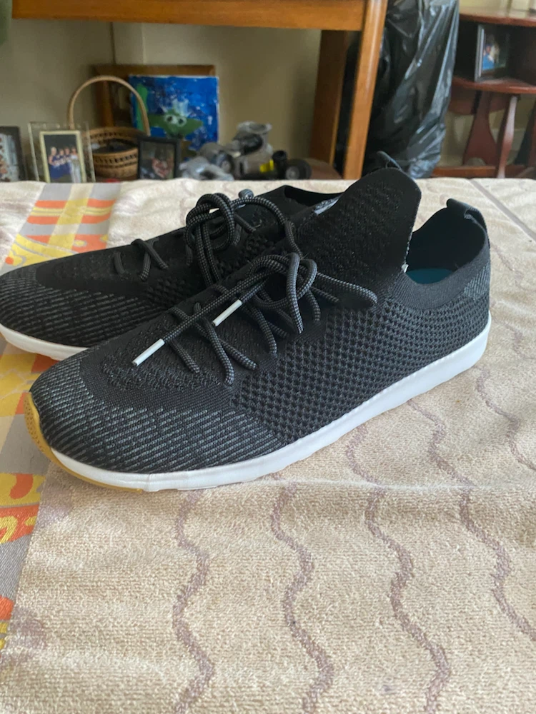 NEW NATIVE SIZE 12 SNEAKERS - photo 4