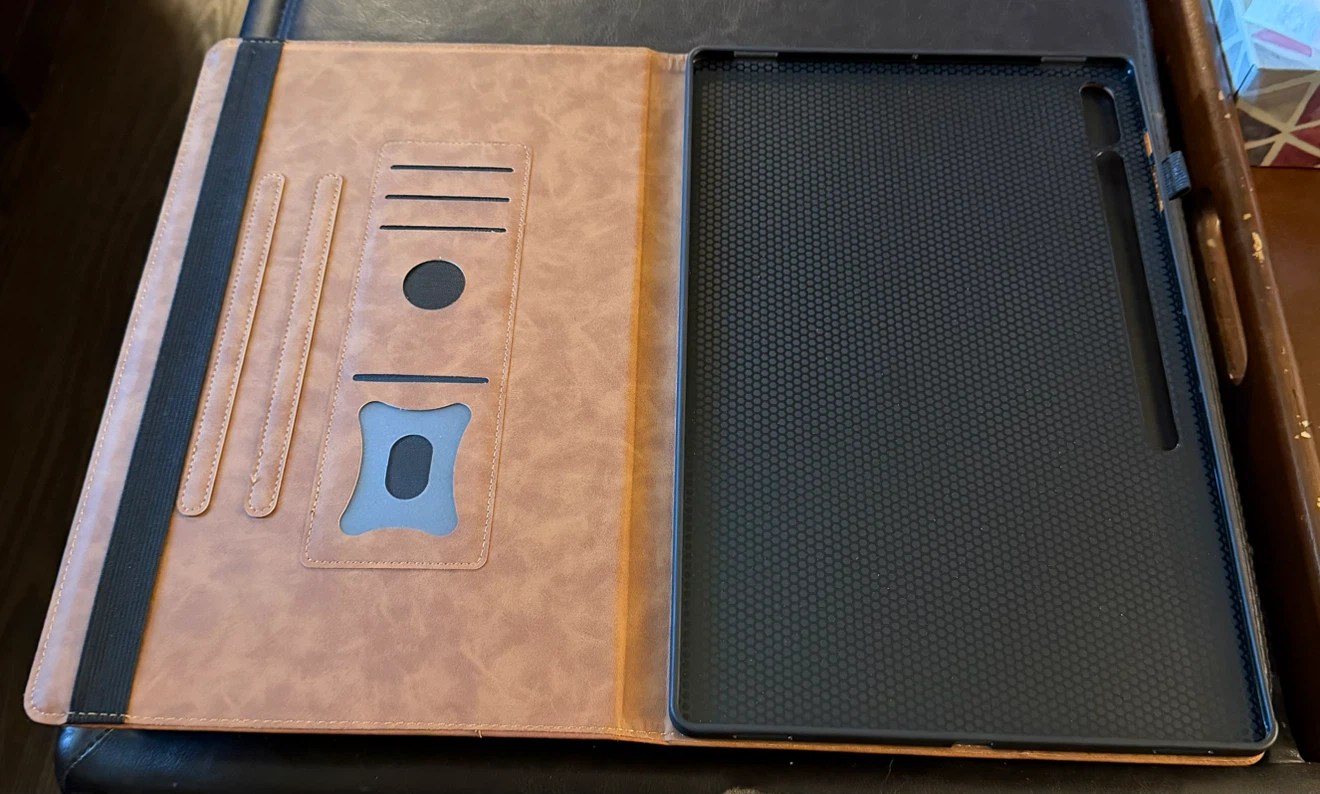Brown Leather Tablet Case with S Pen Slot - photo 3