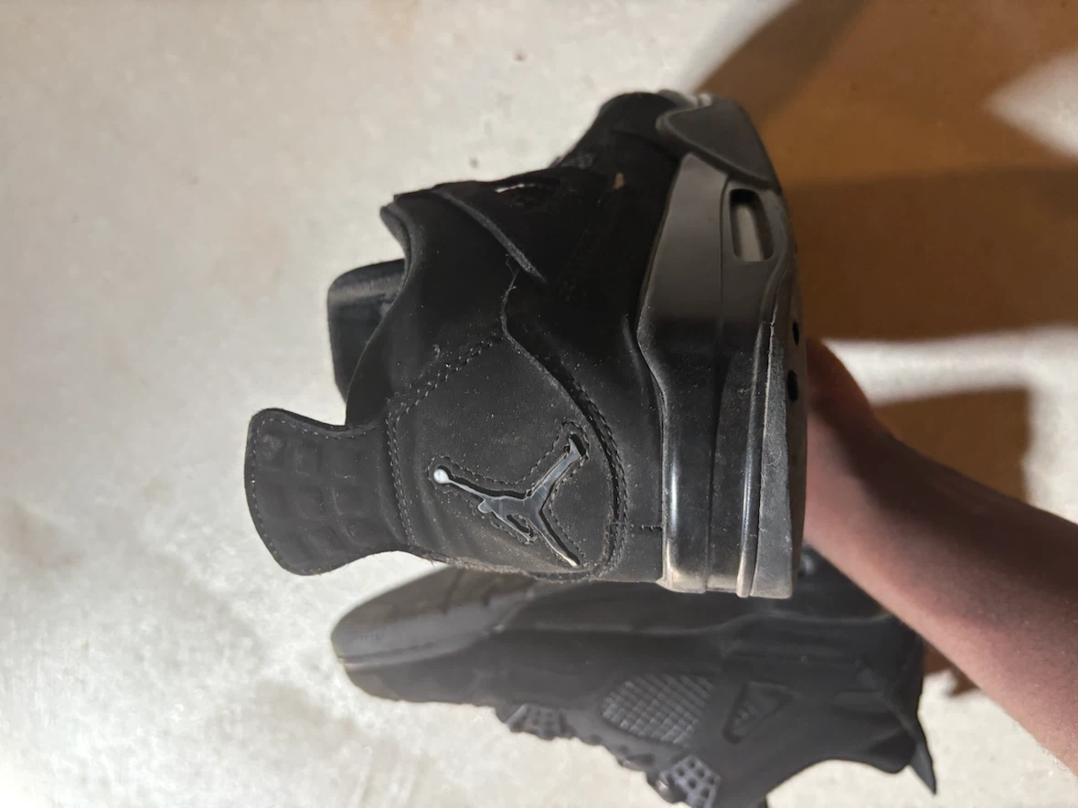 Air Jordan 4 Retro "Black Cat" - photo 3