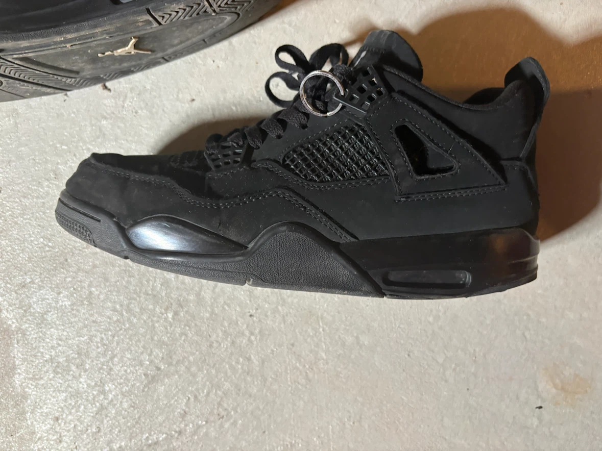 Air Jordan 4 Retro "Black Cat" - photo 5