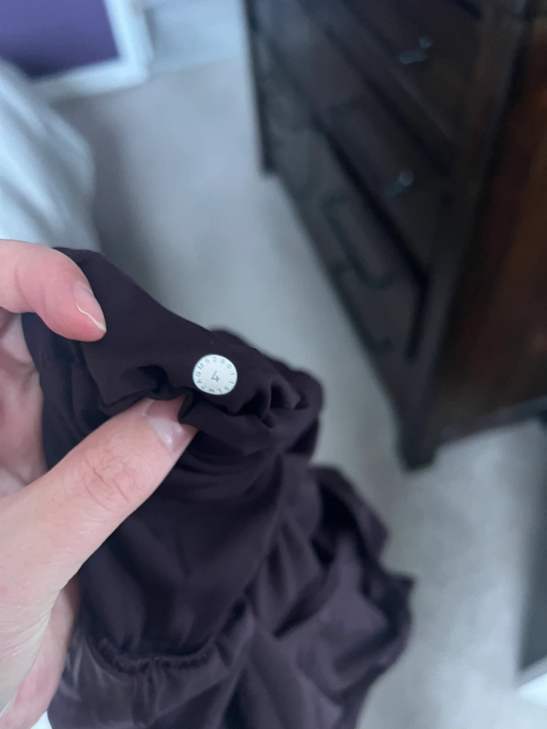 Size 4 lululemon shorts with pockets - photo 3