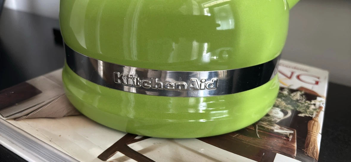 KitchenAid Electric Kettle - Lime Green - photo 5