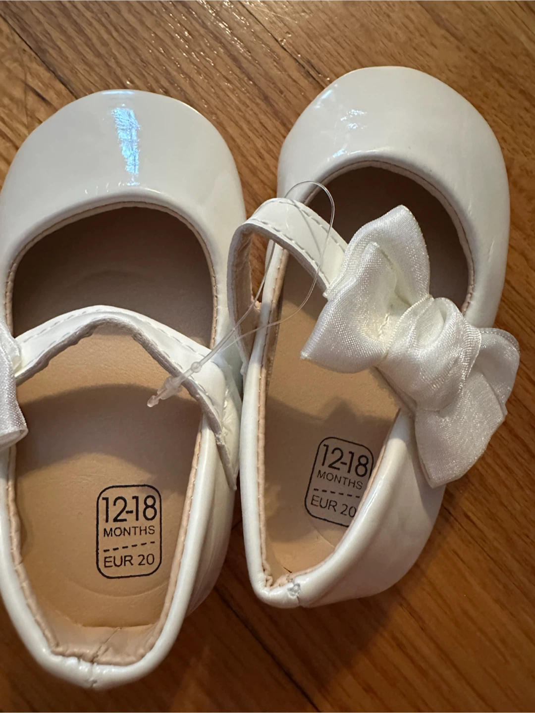 White Mary Jane Baby Shoes Size 12-18 Months