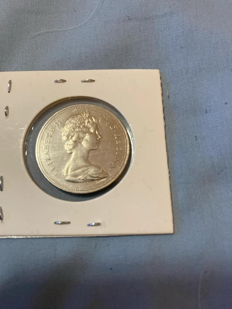1969 Canadian 50 Cent Coin - photo 2