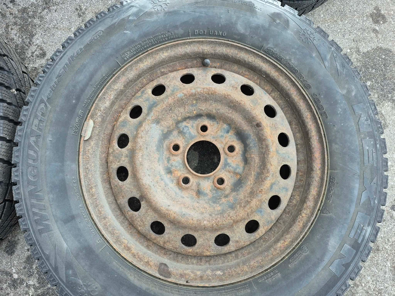 Winter tires 215/70R16 - 5*114.3 - photo 5