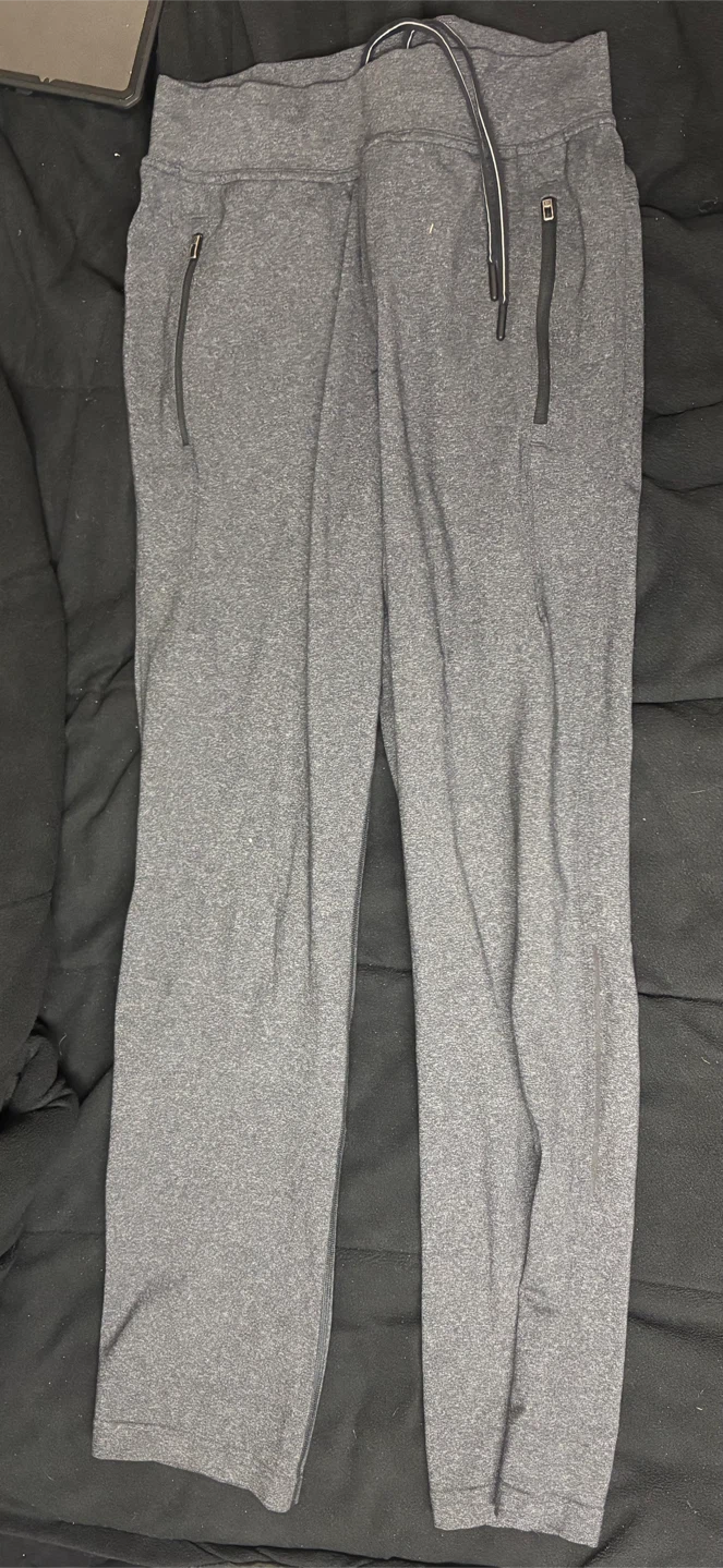 Lululemon sweatpants size M