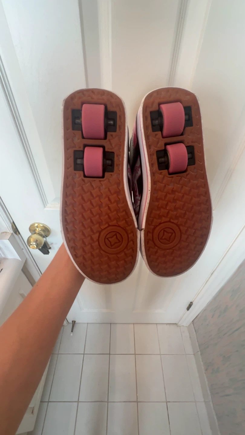 Heelys shoes - photo 3