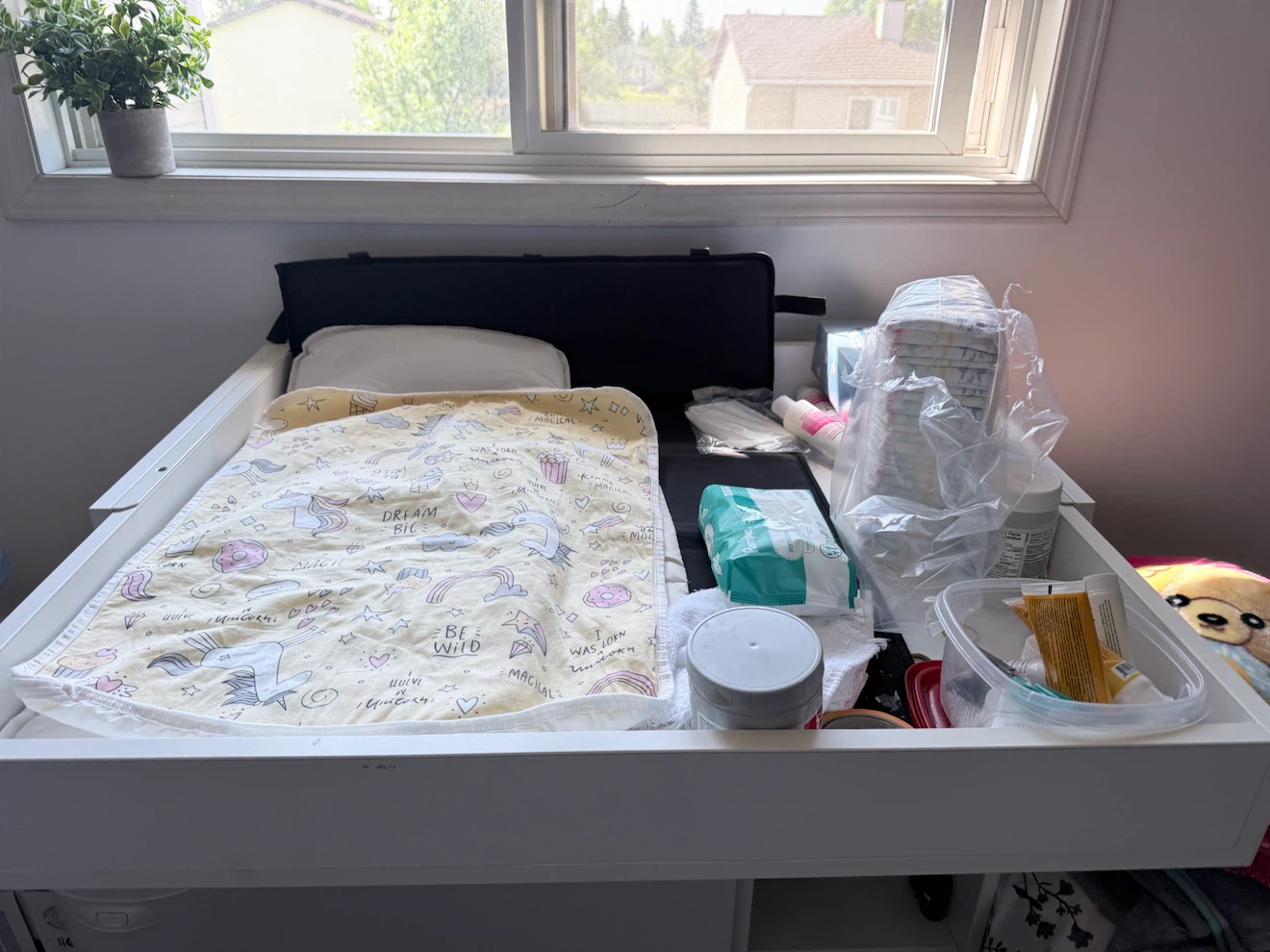 White Baby Changing Station with Storage - photo 3