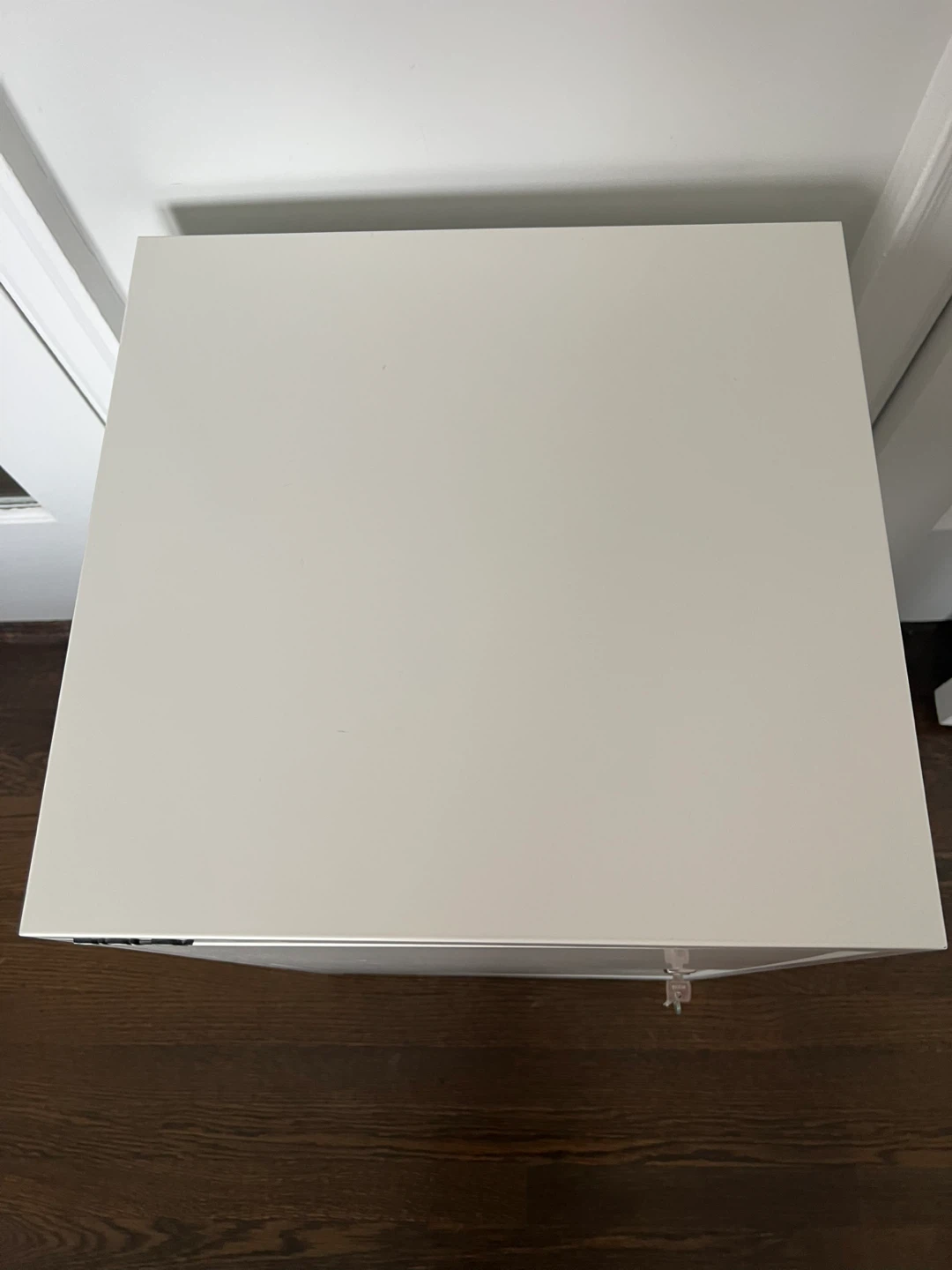 Bisley White 2 Drawer filing cabinet with lock. - photo 3