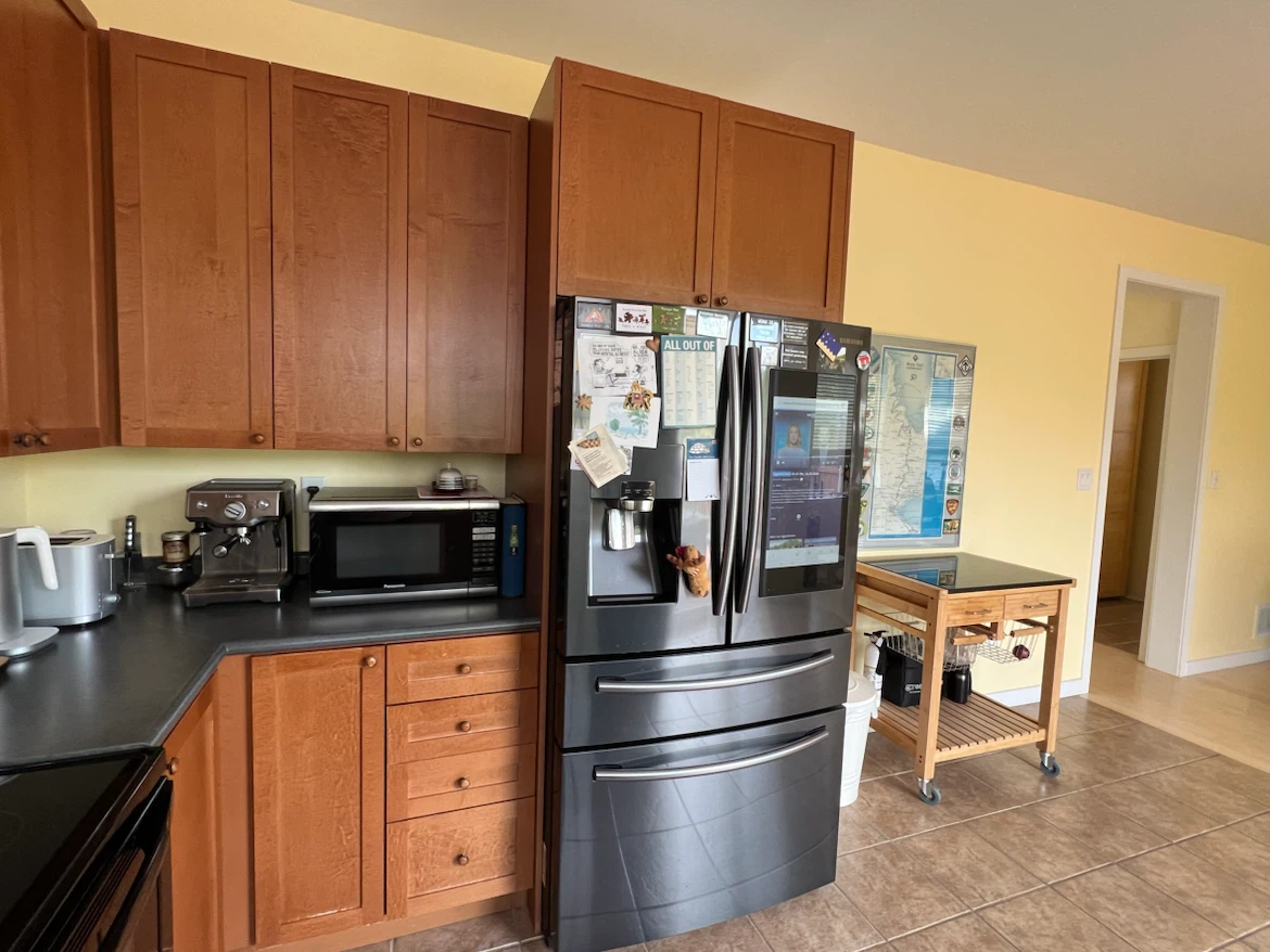 Kitchen cabinets - photo 4