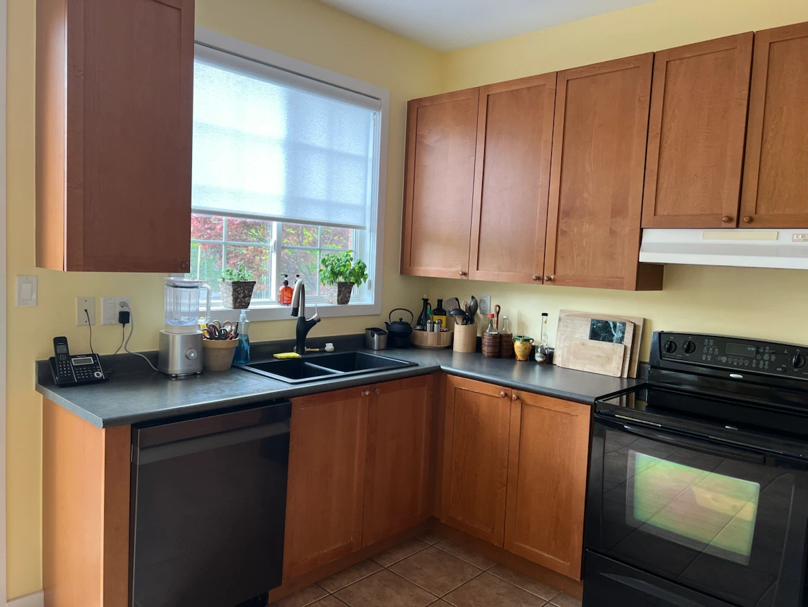 Kitchen cabinets - photo 5