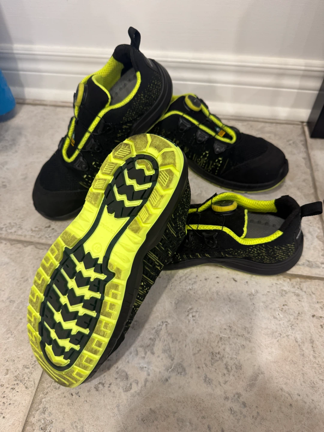 Black and Yellow Safety Shoes - photo 2