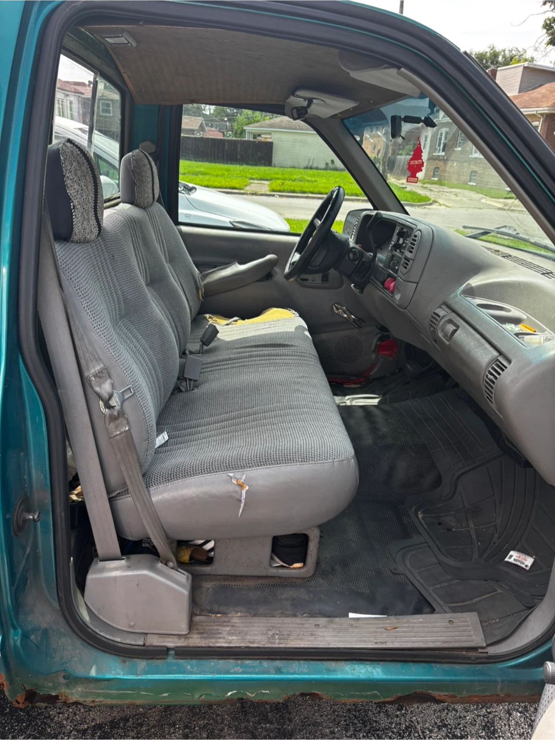 1995 Green Chevrolet C/K 1500 Pickup Truck - photo 3