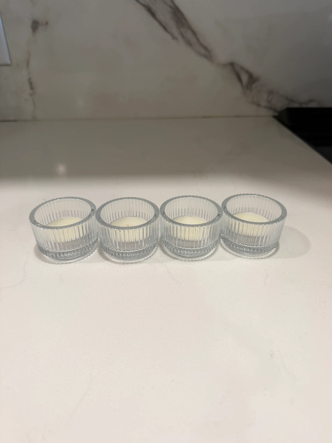 Set of 4 glass candle holders with candles - photo 2