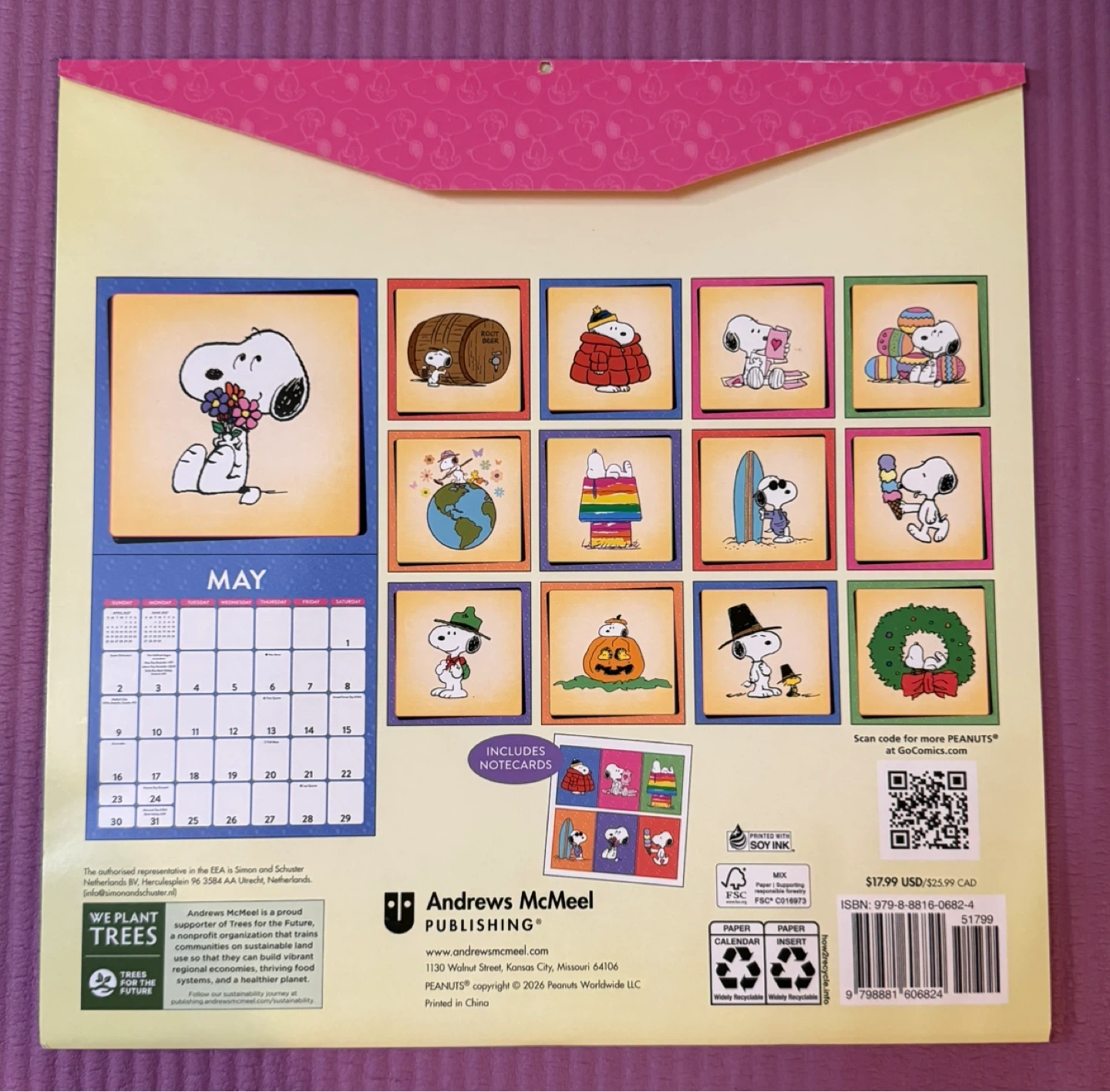 NEW✨Snoopy 2027 Calendar with Bonus Notecards - photo 2