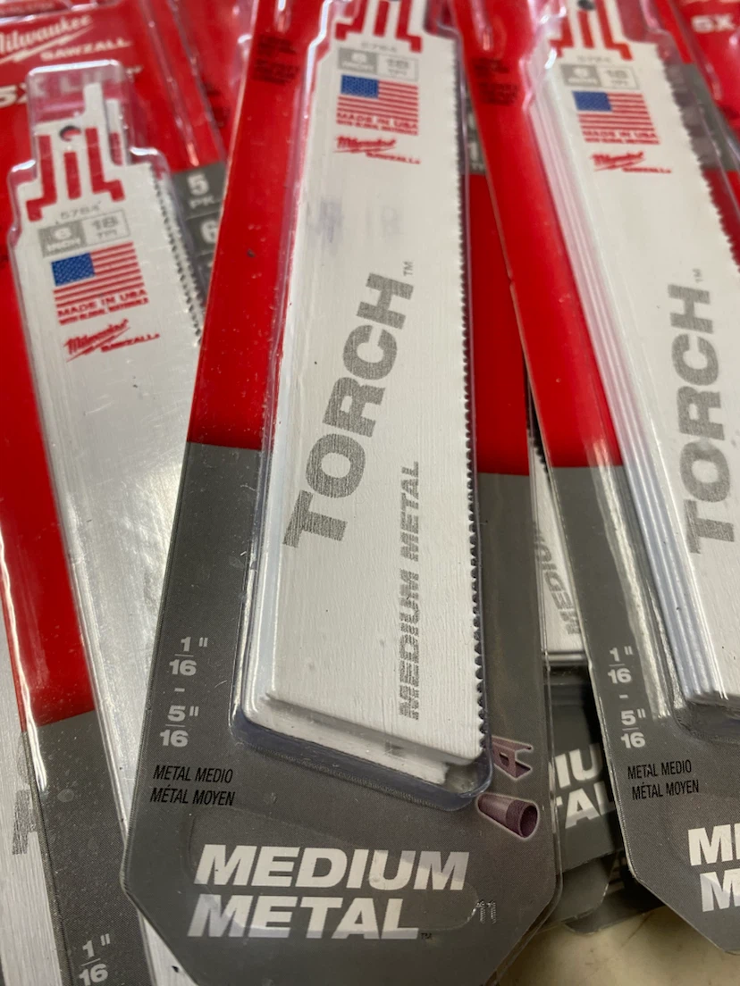 Milwaukee 6” 18tpi metal sawzall reciprocating saw blades 5 Pack - photo 3