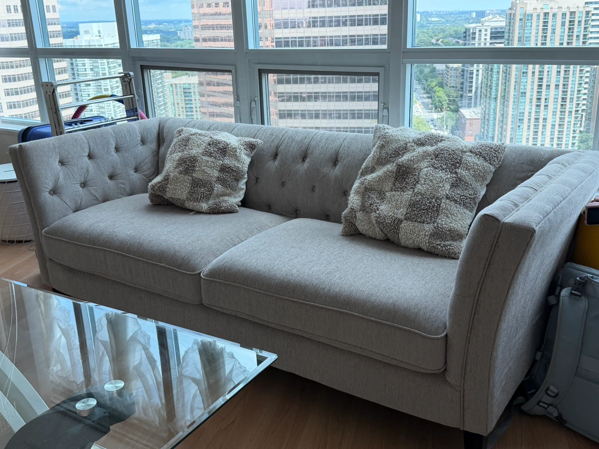 Tufted Sofa with Throw Pillows