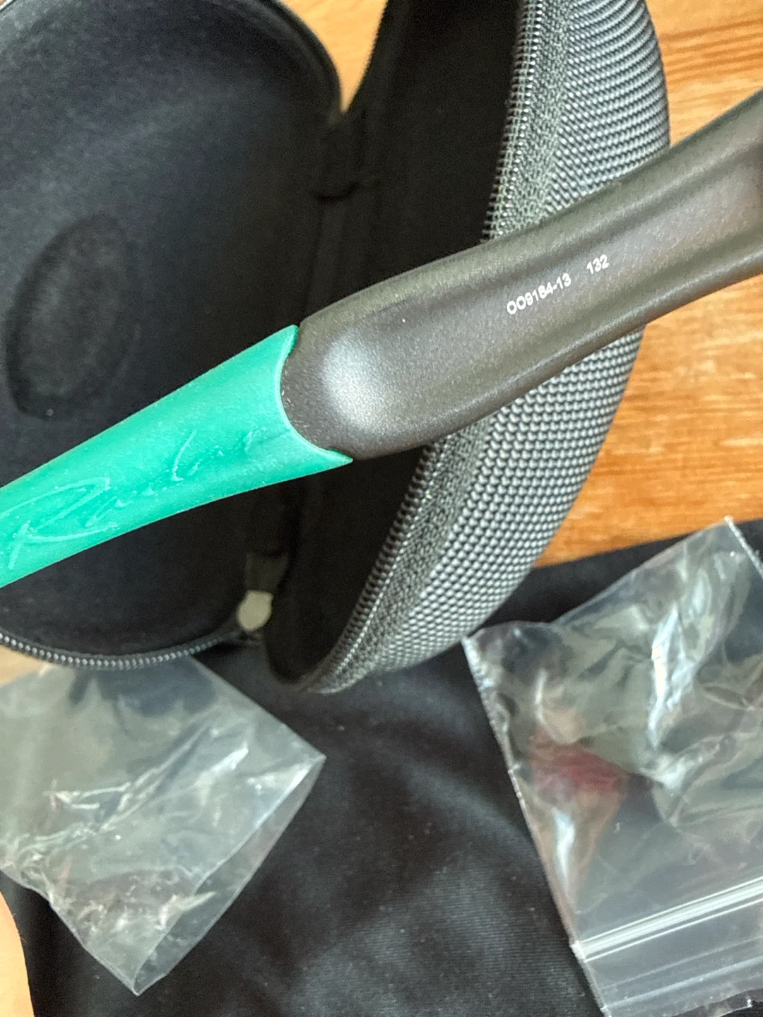 Oakley Sunglasses with Case and Accessories - photo 2