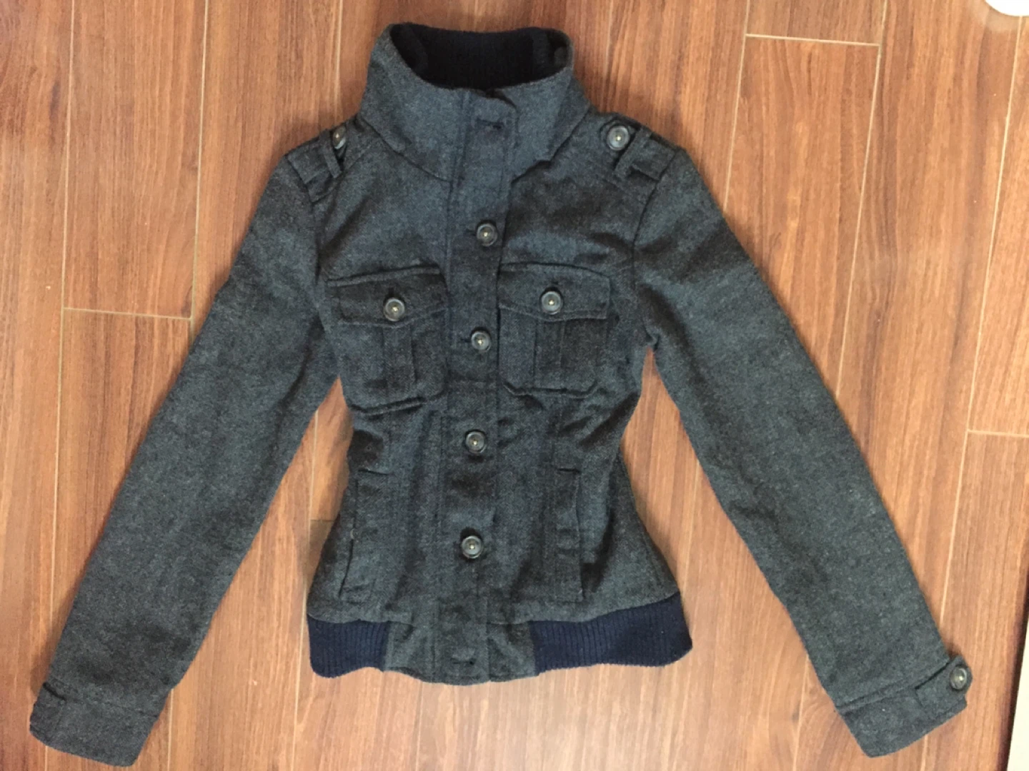 Autumn button jacket