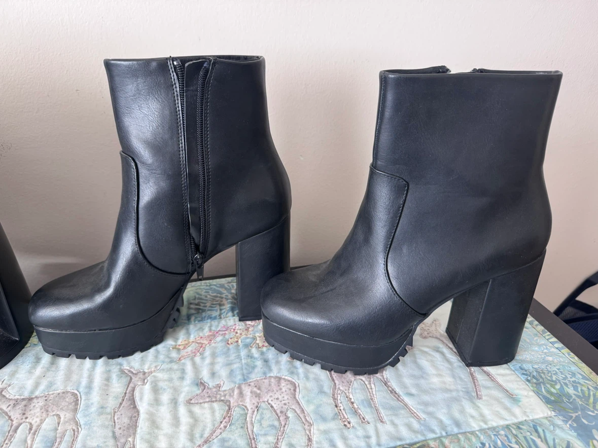 Black Platform Chunky Heel Boots