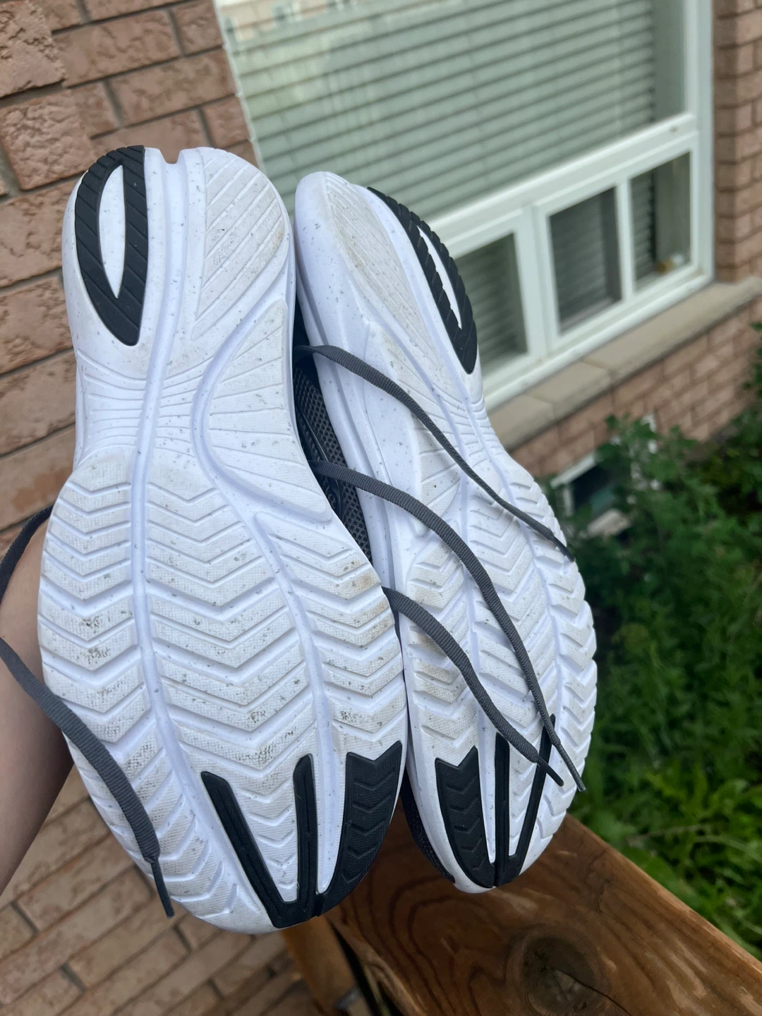 Like new Saucony Men's Running Shoes size 11 - photo 3
