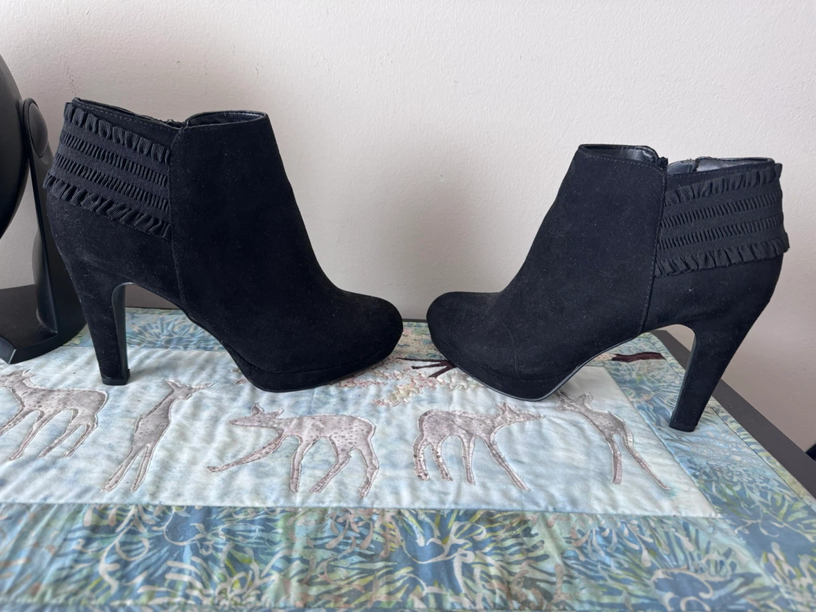 Black Suede Ankle Boots with Ruffled Detail